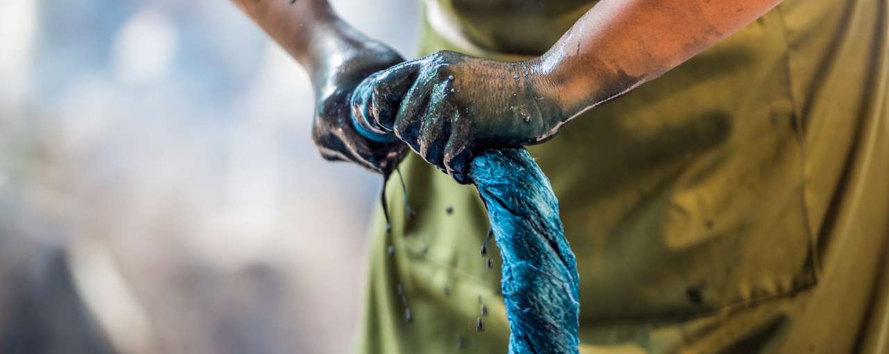 Periodiek Ondergedompeld Installeren Kleding verven, hoe zit dat en hoe duurzaam is het?